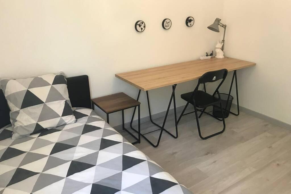 La Maison De Ville - 4 Chambres, 2 Sdb, Terrasse Et Garage - 90M2 Vesoul Zewnętrze zdjęcie